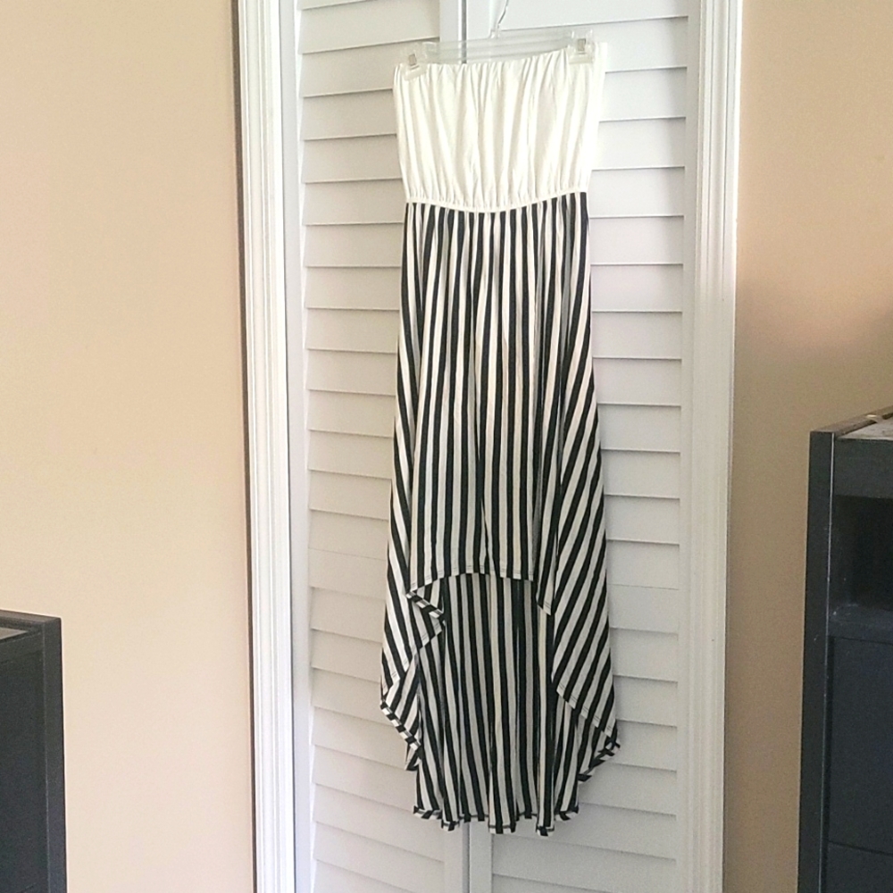 New w/tags A'gaci Strapless HighLow Dress Size L